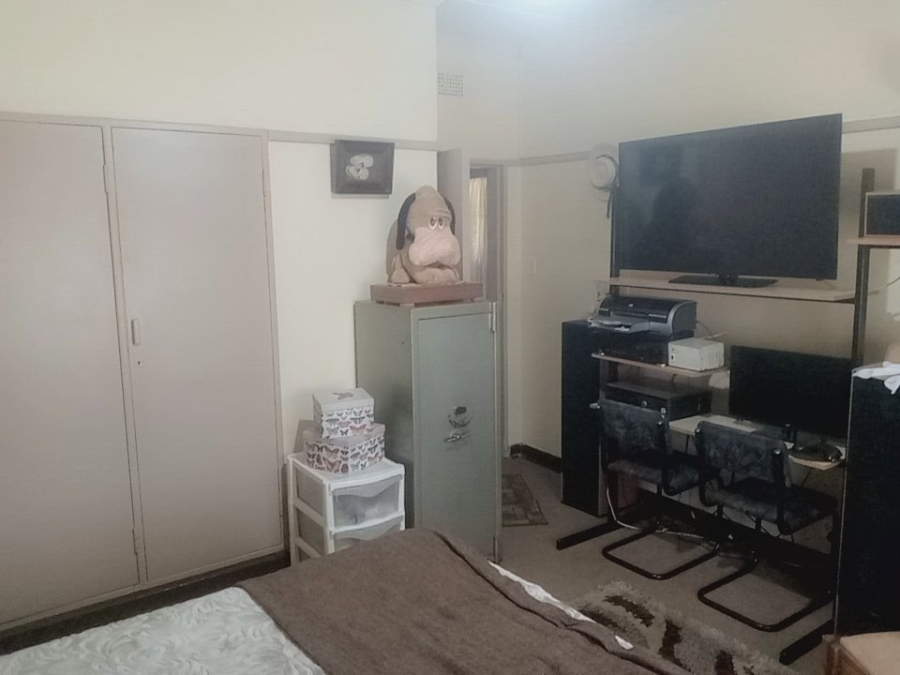 3 Bedroom Property for Sale in Vierfontein Free State